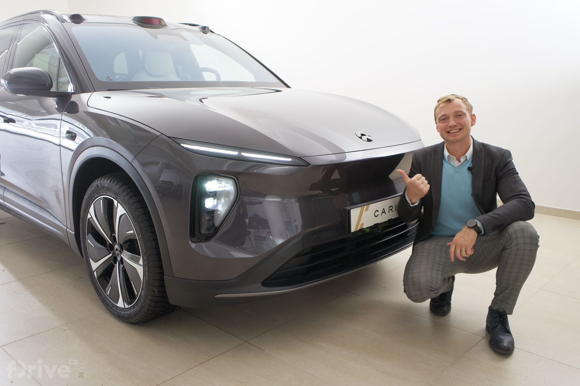 NIO EL6 (2023)