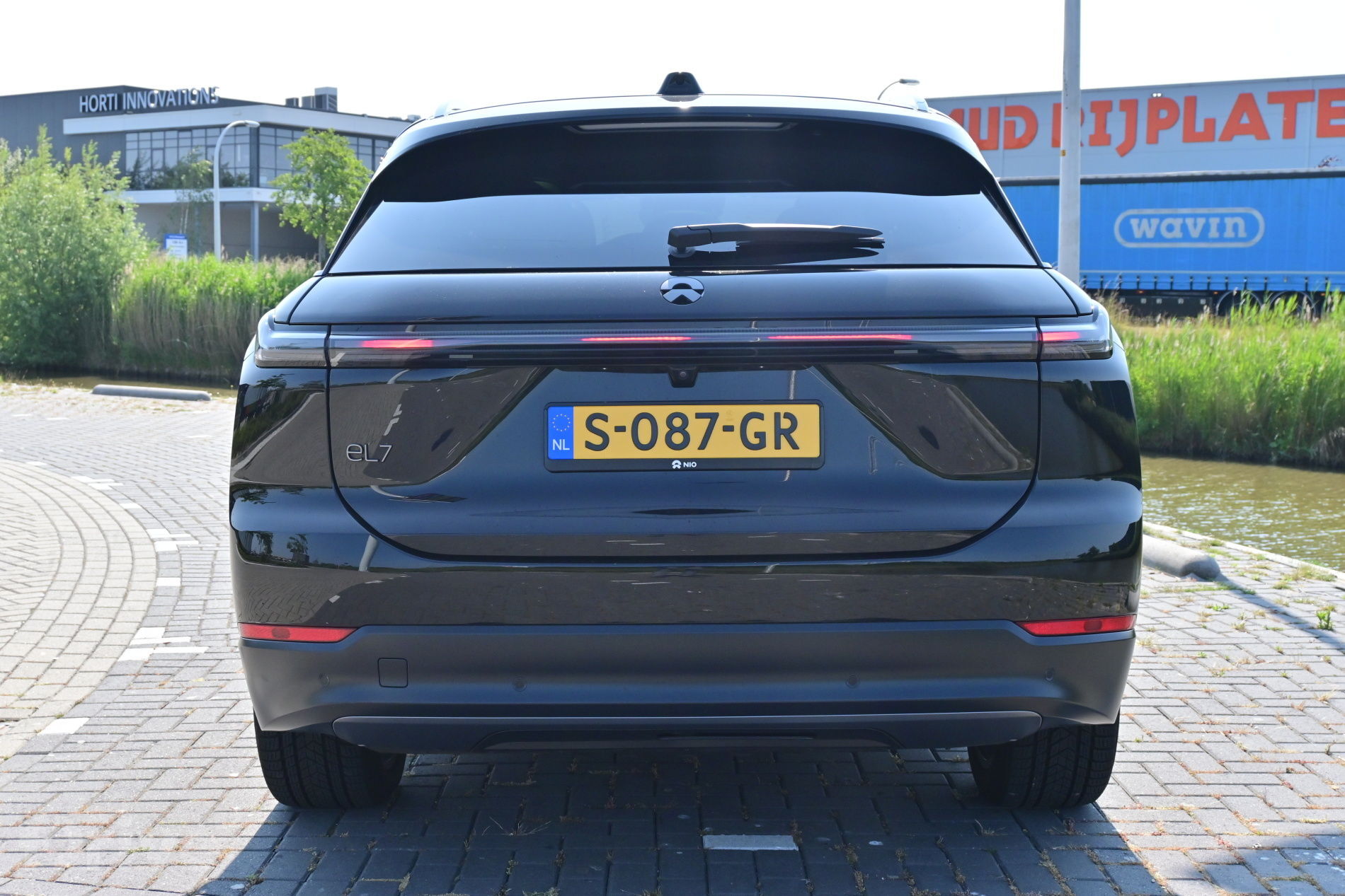 NIO EL7