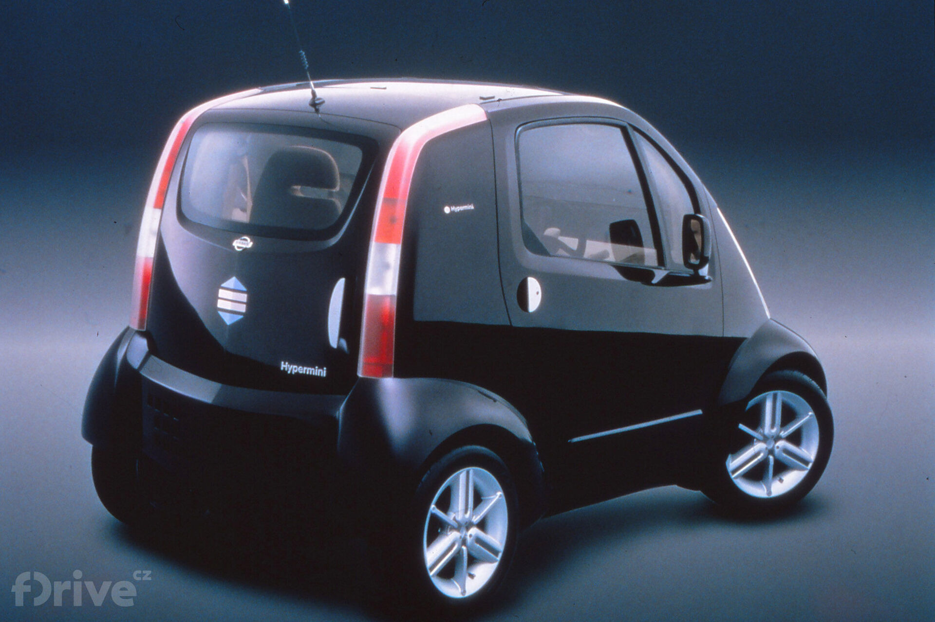 Nissan Hypermini