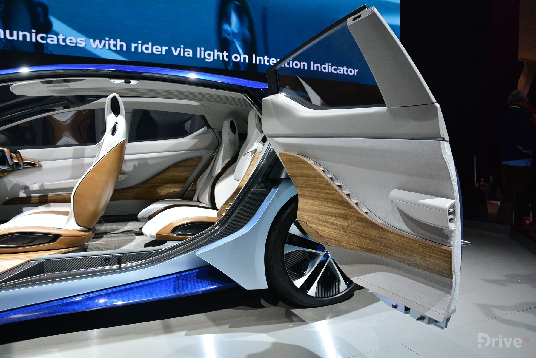 Nissan Intelligent Mobility koncept na veletrhu CES 2017