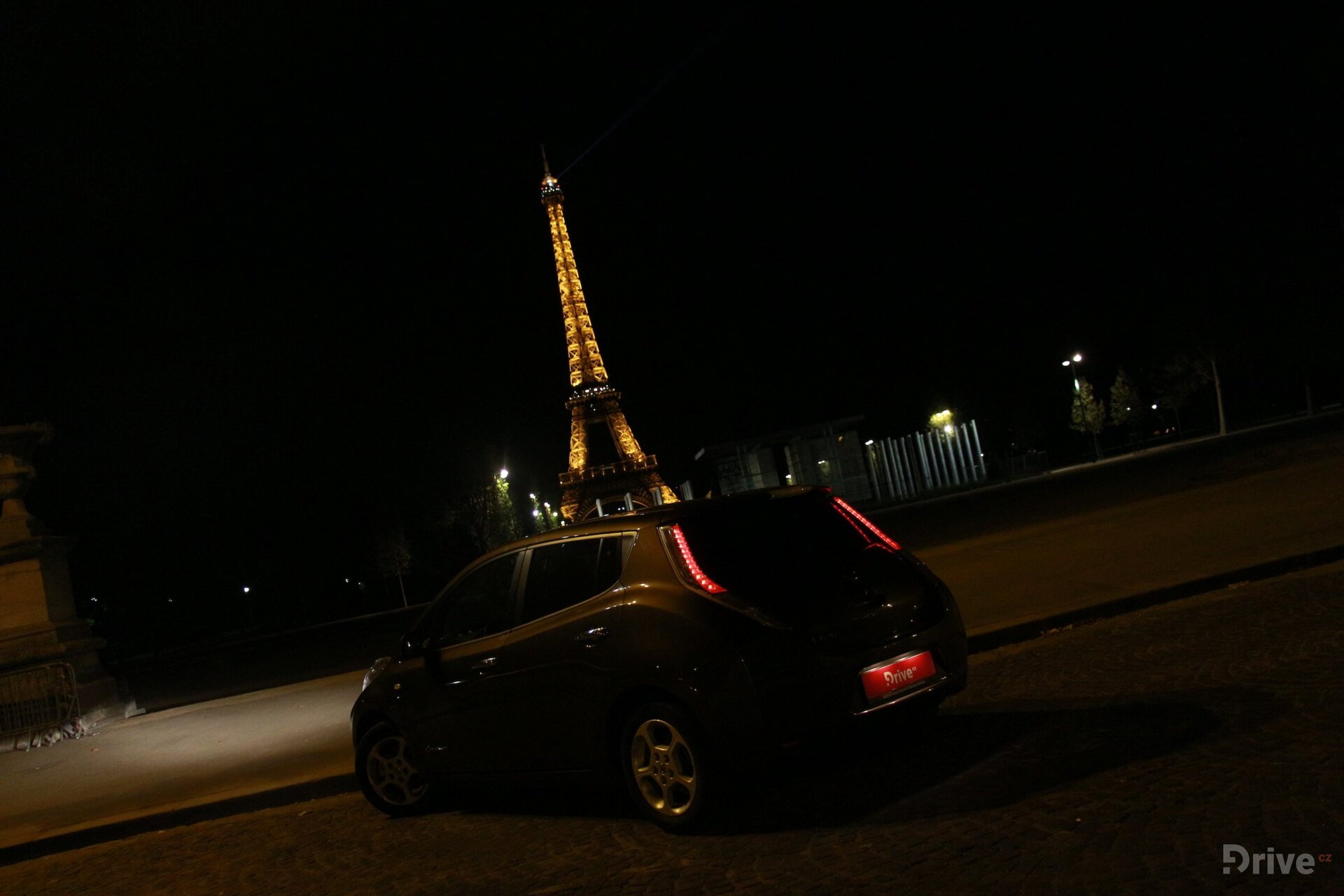 Nissan Leaf - cesta Paříž