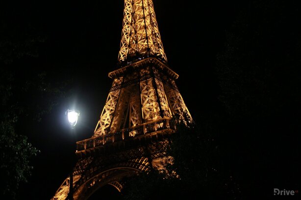 Nissan Leaf - cesta Paříž