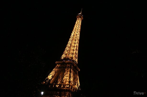 Nissan Leaf - cesta Paříž