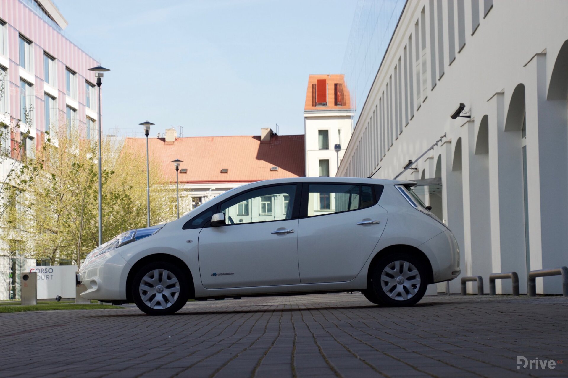 Nissan Leaf (2014)