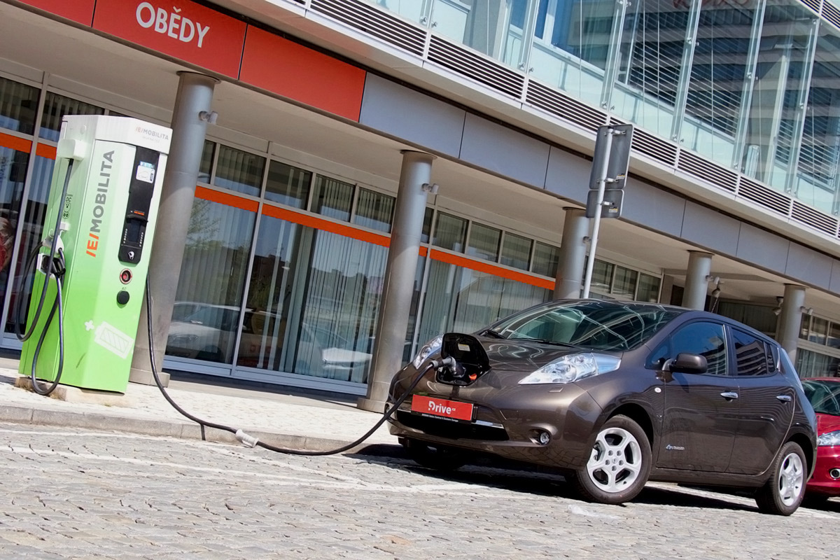 Nissan Leaf 2014