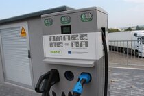 Nissan Leaf (2016) - cesta do Paříže