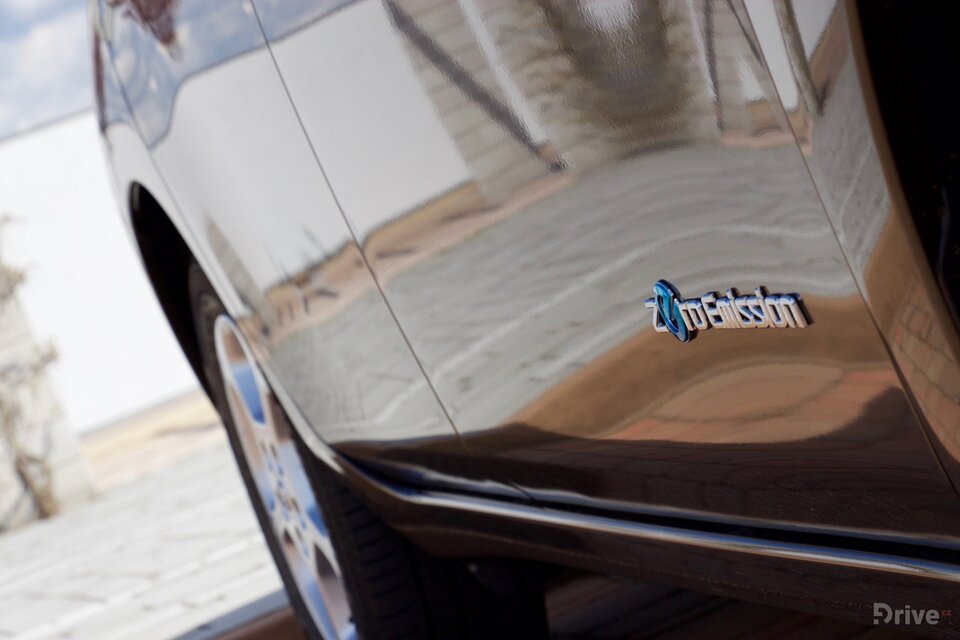 Nissan Leaf 30 kWh vs Leaf 24 kWh