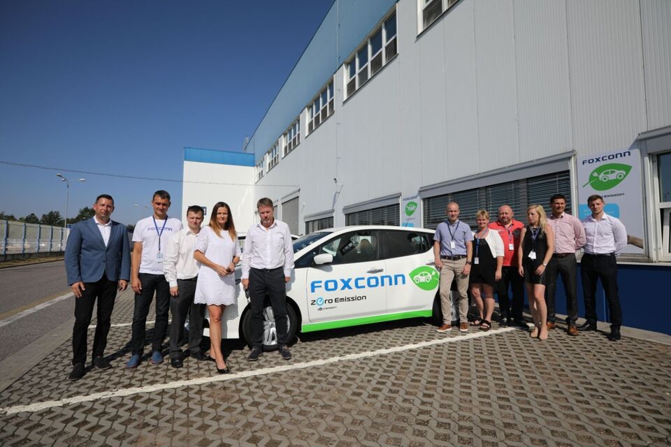 Nissan Leaf foxconn