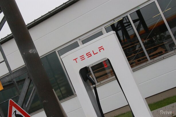 nissan leaf pariz blog