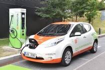 Nissan Leaf u nabíječky