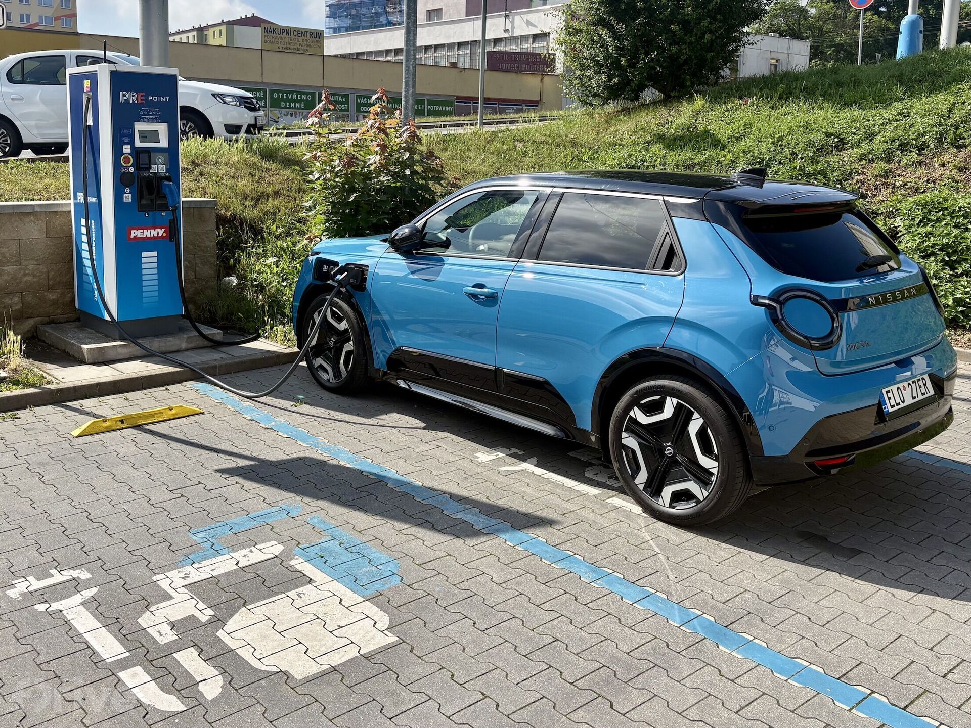 Nissan Micra EV