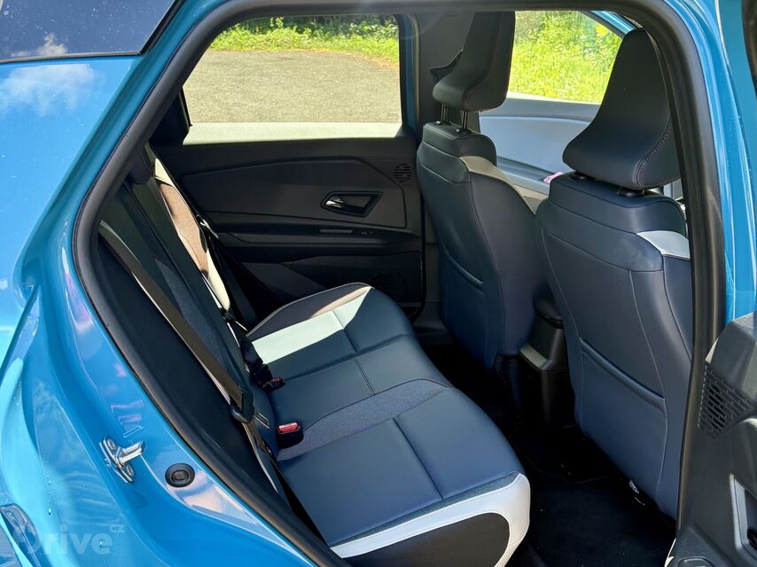Nissan Micra EV