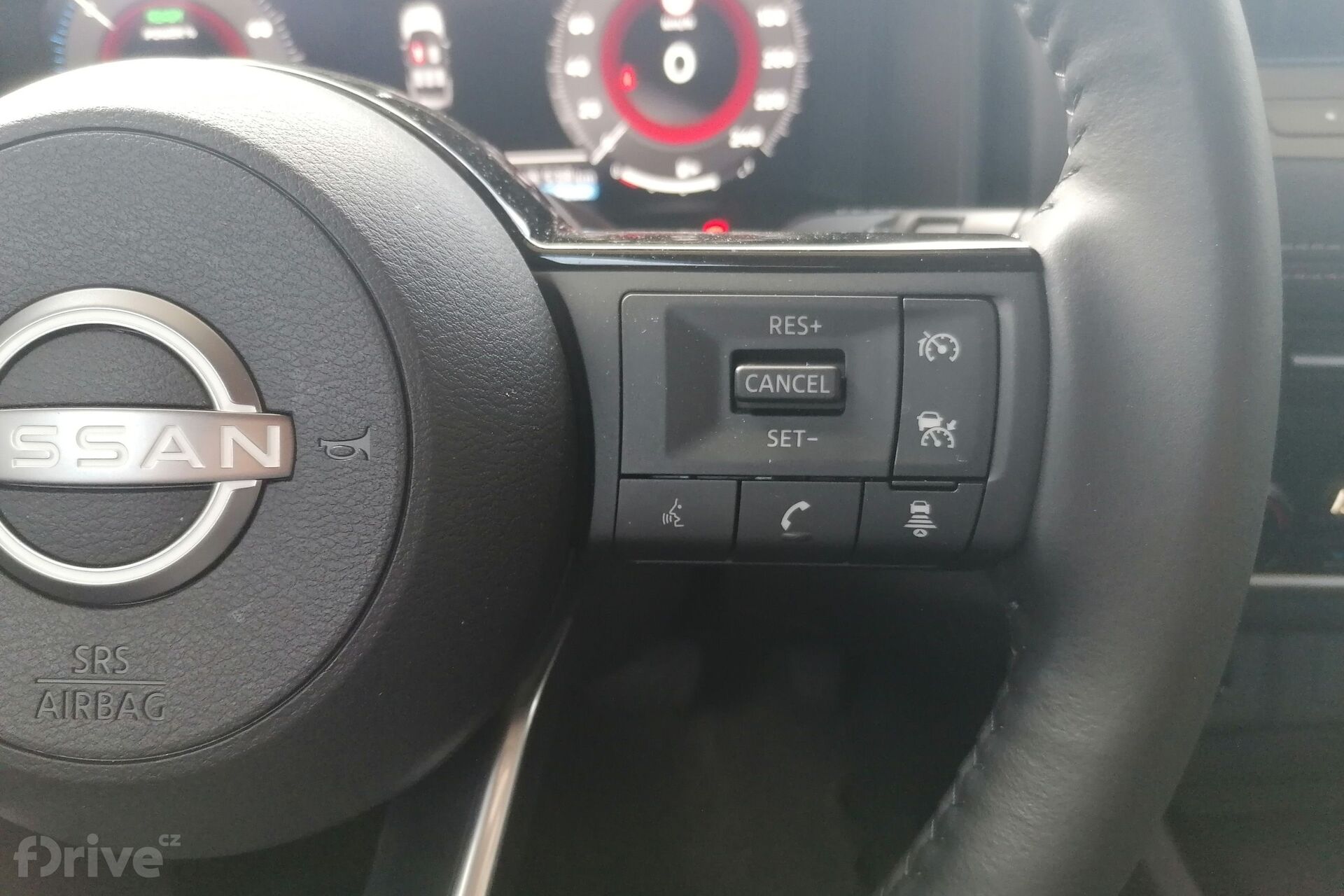 Nissan Nissan X-Trail (2022)