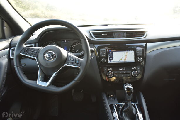 Nissan Qashqai (2017) Propilot
