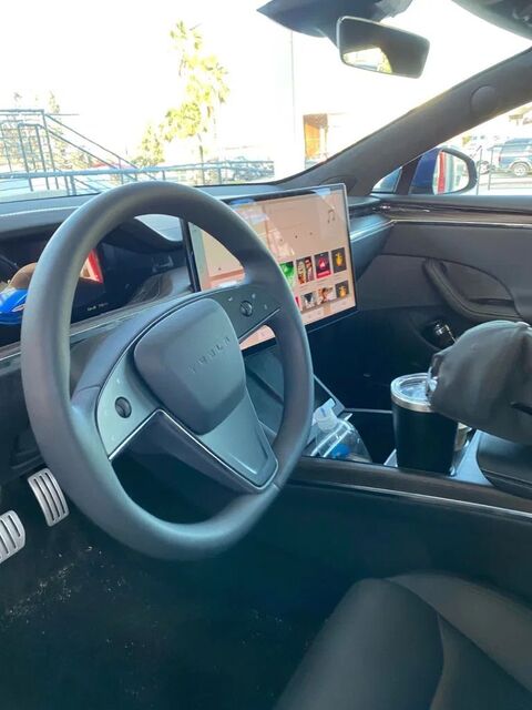 Nový software Tesla v11