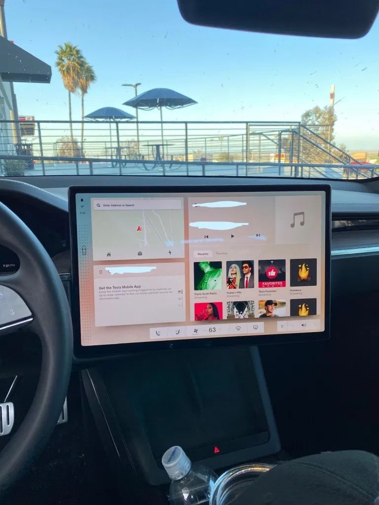 Nový software Tesla v11