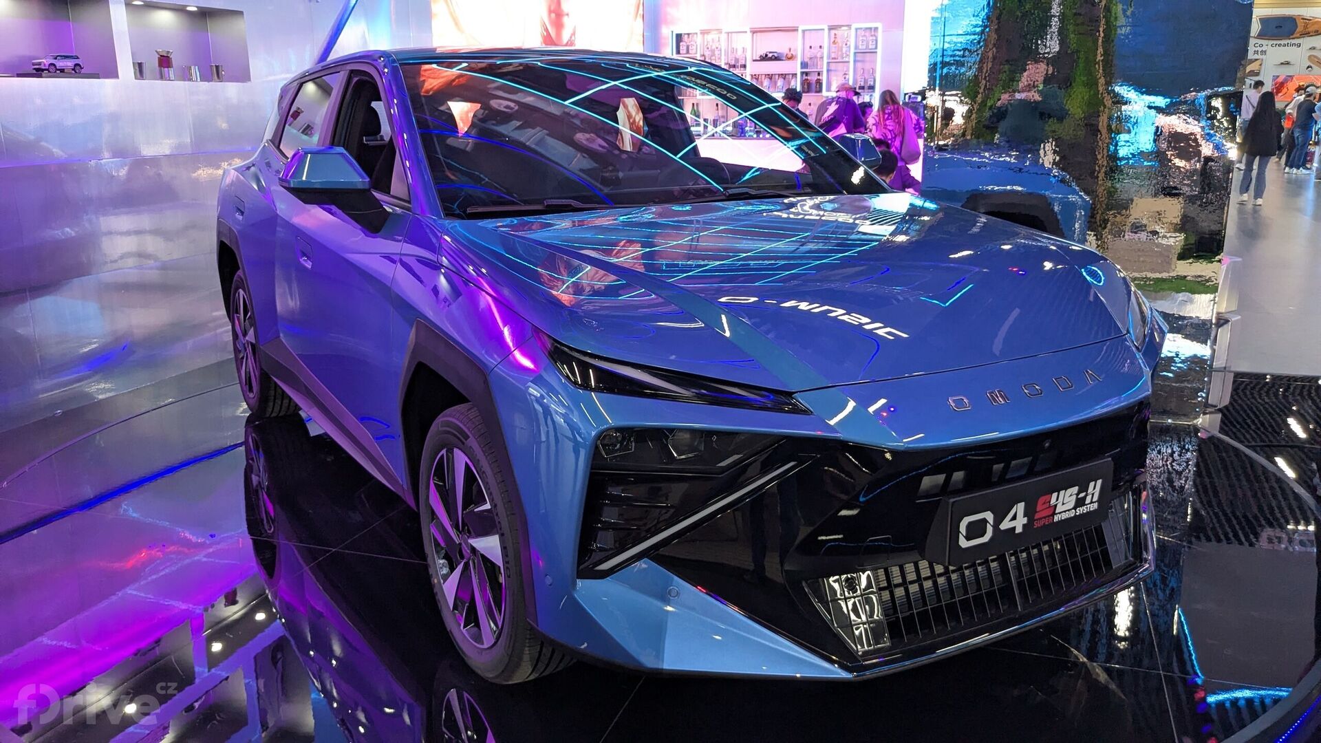Omoda 4