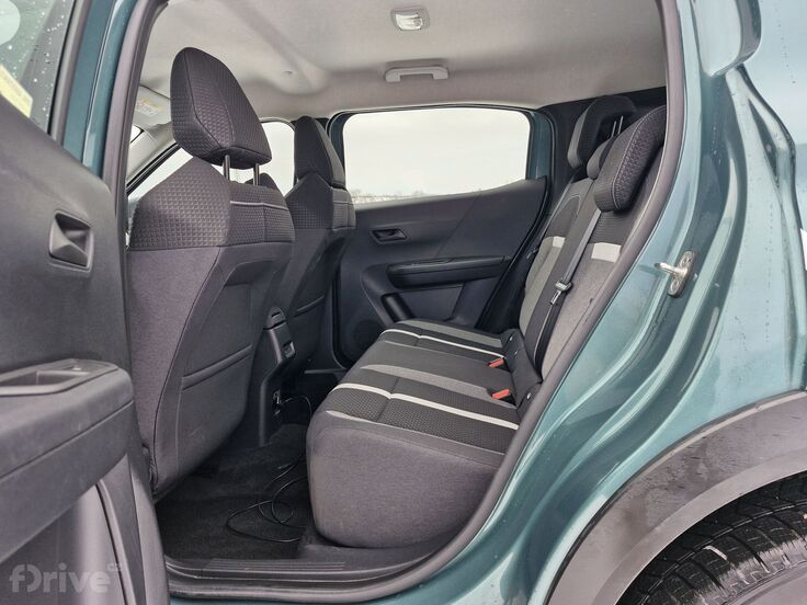 Opel Frontera Hybrid 1.2 Turbo (2026)