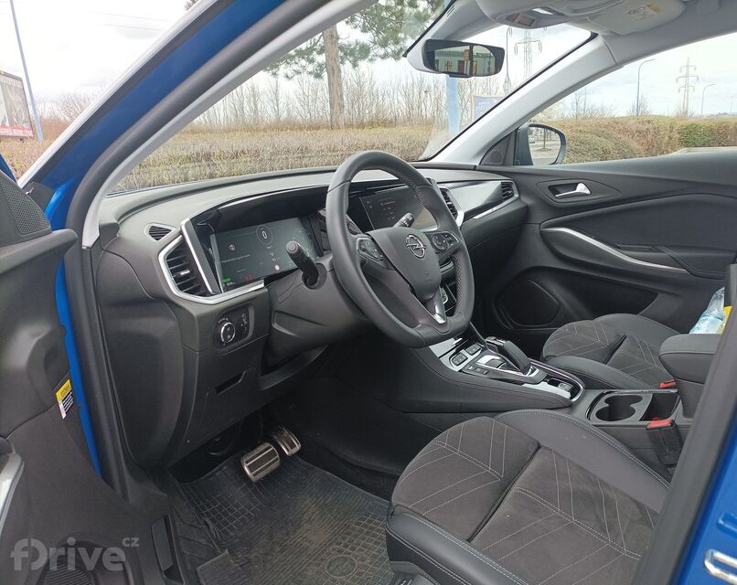 Opel Grandland Hybrid4 Ultimate