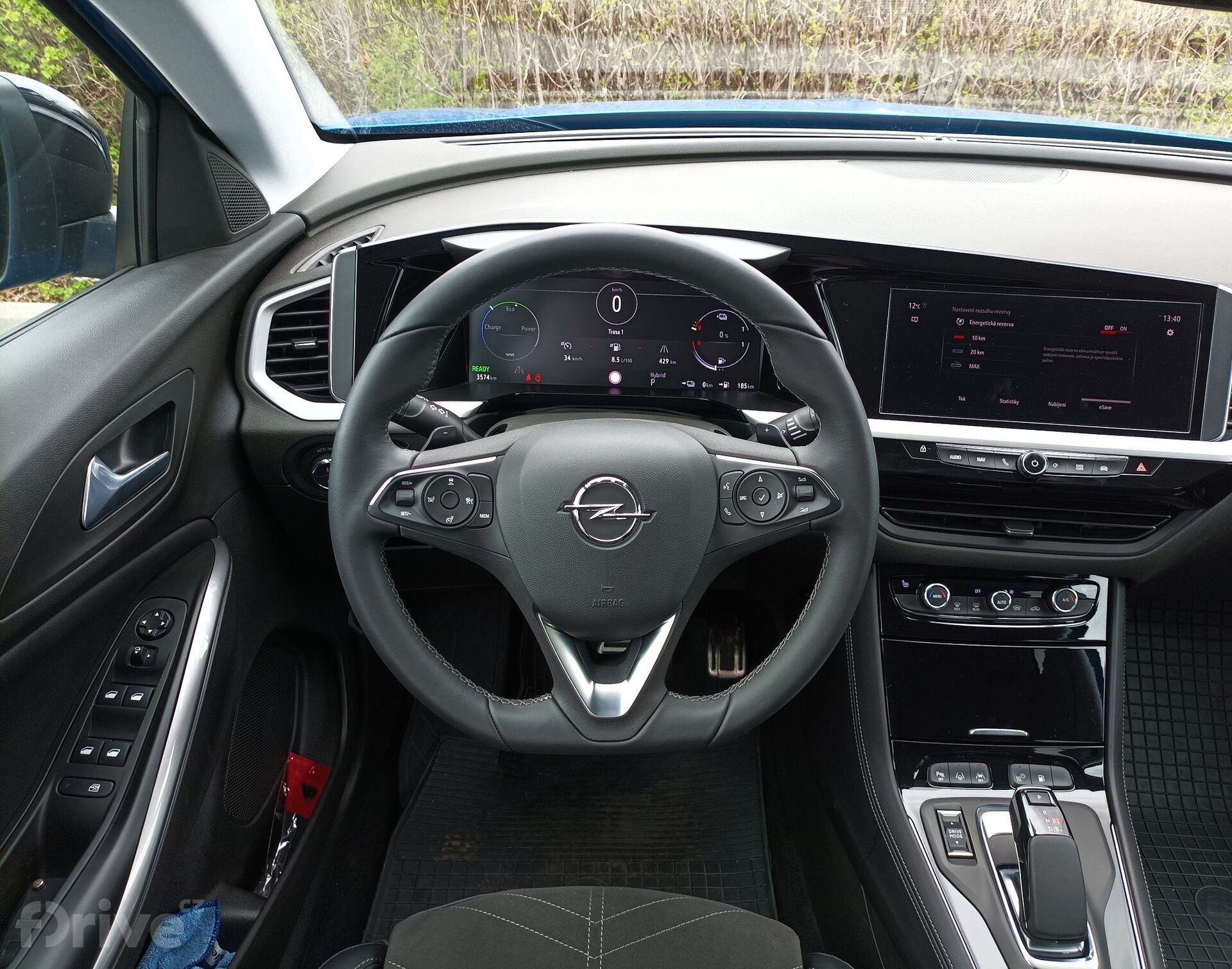 Opel Grandland Hybrid4 Ultimate