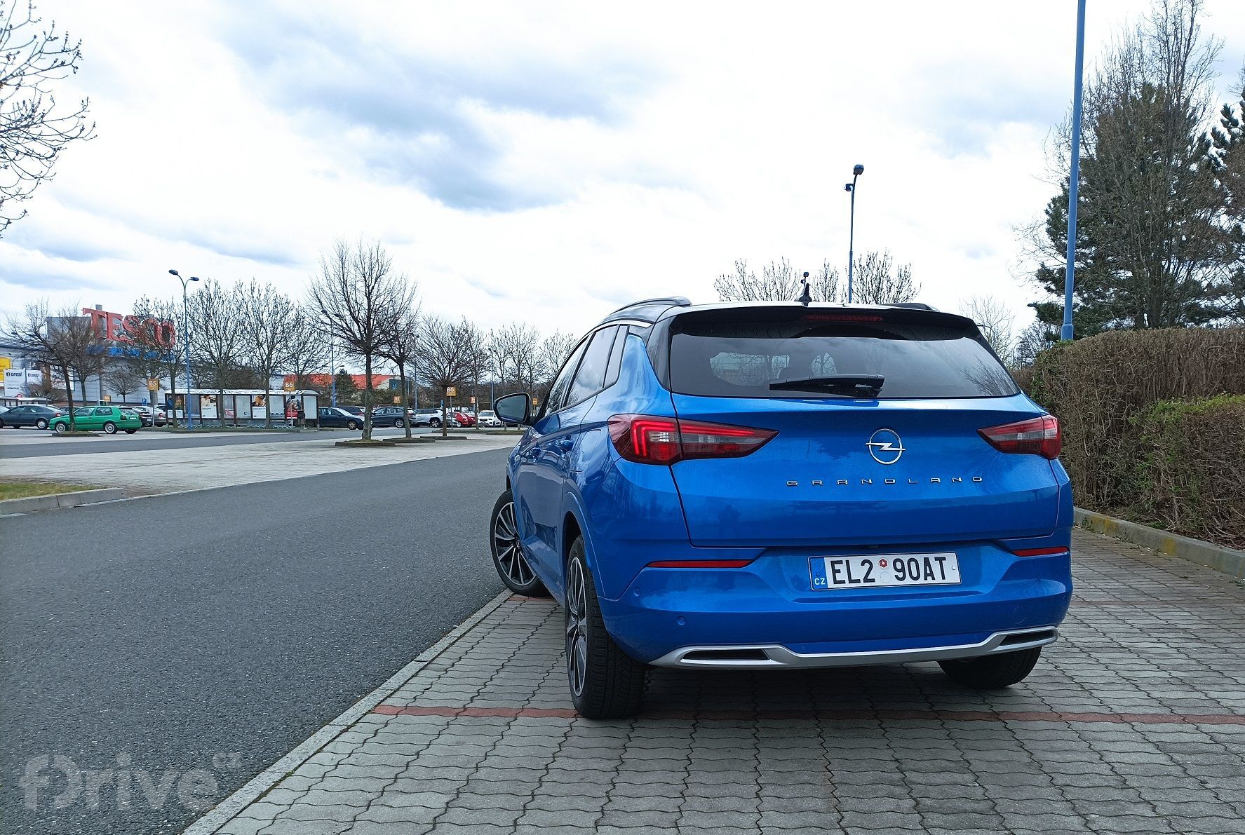 Opel Grandland Hybrid4 Ultimate