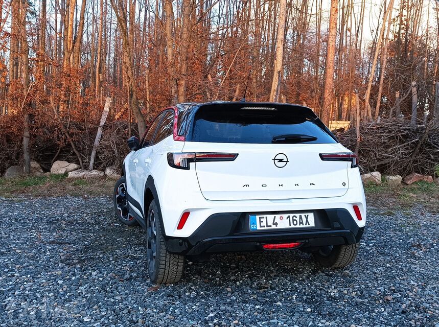Opel Mokka-e (2022)