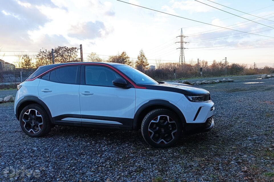 Opel Mokka-e (2022)