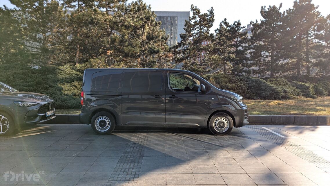 Opel Vivaro Electric