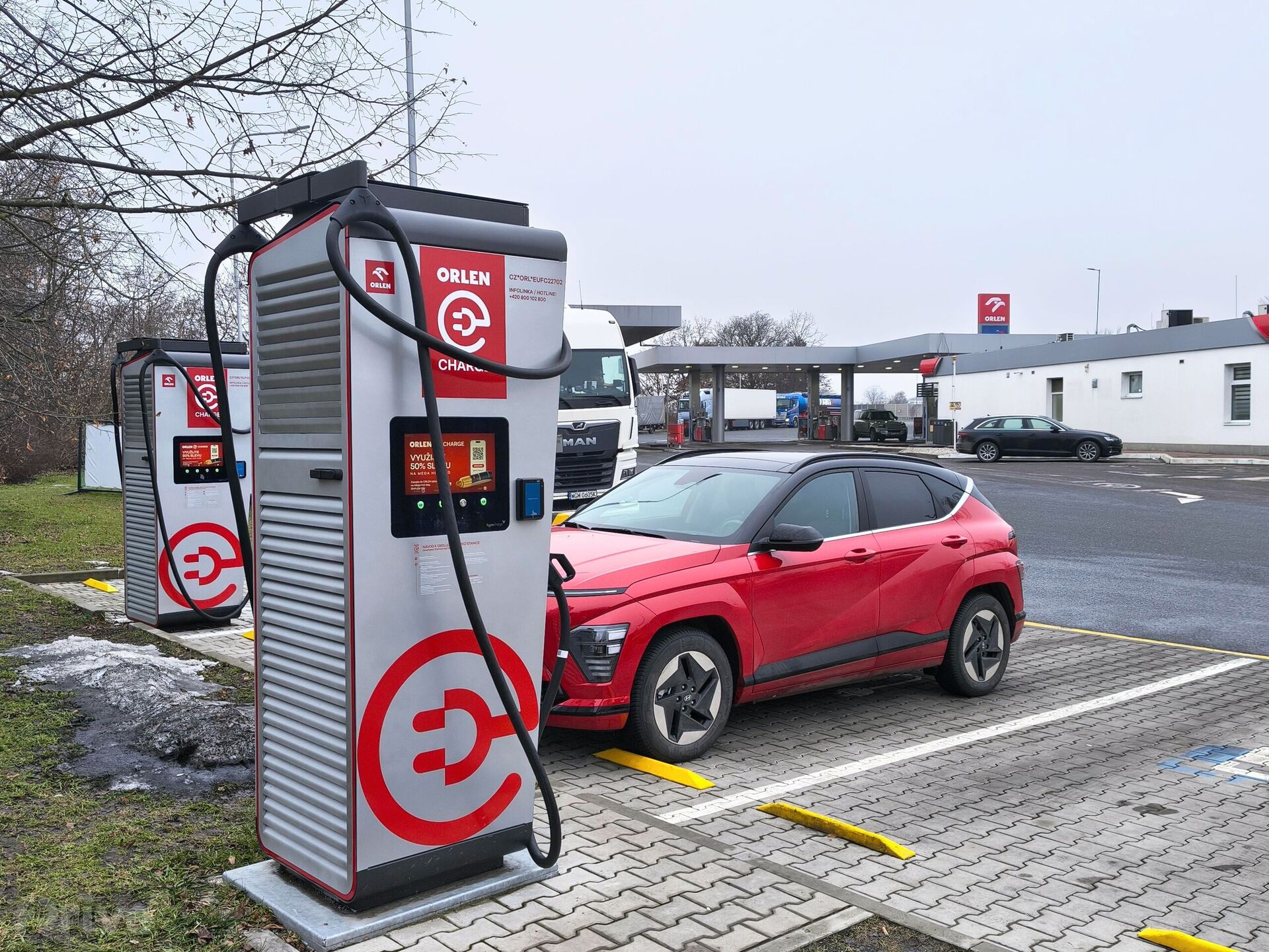 ORLEN, dálnice D1, 5. km směr Brno, odpočívka Újezd u Průhonic, č.s. ORLEN