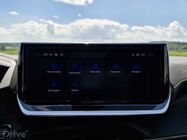 Peugeot 208 GT Hybrid 136