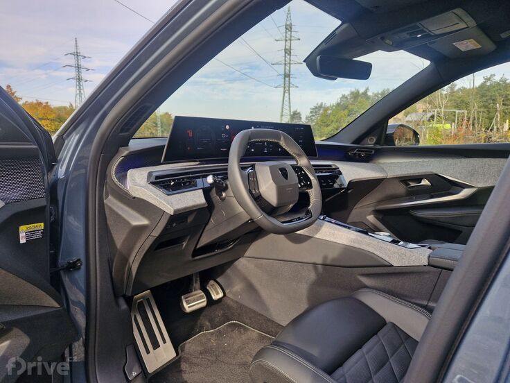 Peugeot 3008 Hybrid 136 GT