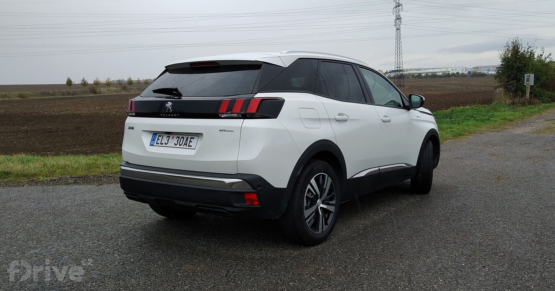 Peugeot 3008 Hybrid 225