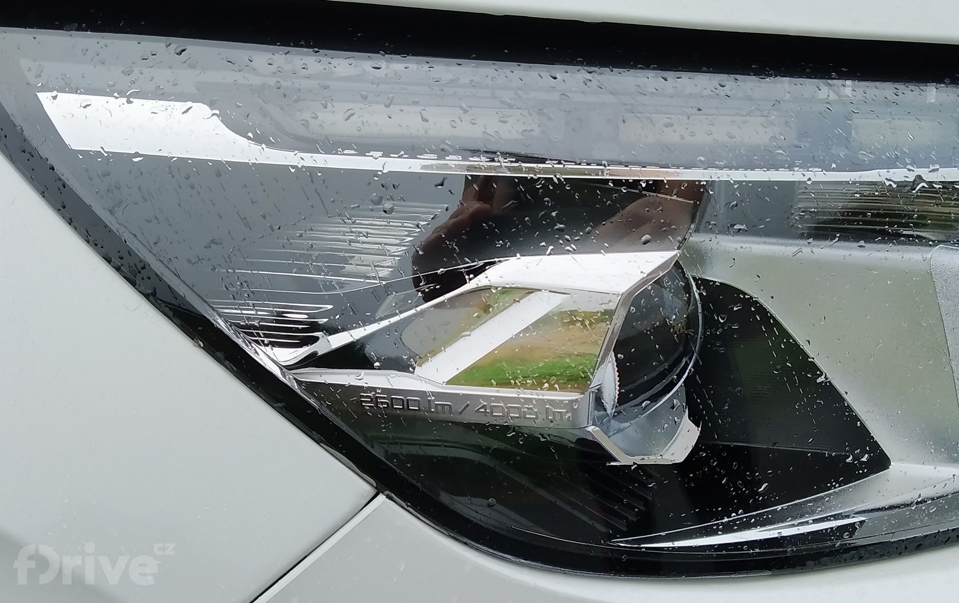 Peugeot 3008 Hybrid 225