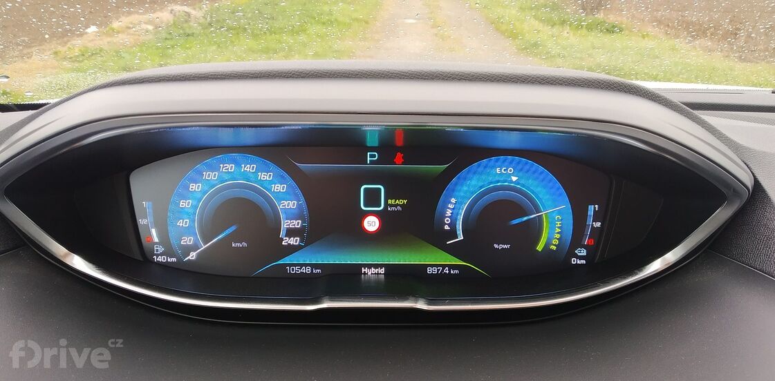 Peugeot 3008 Hybrid 225