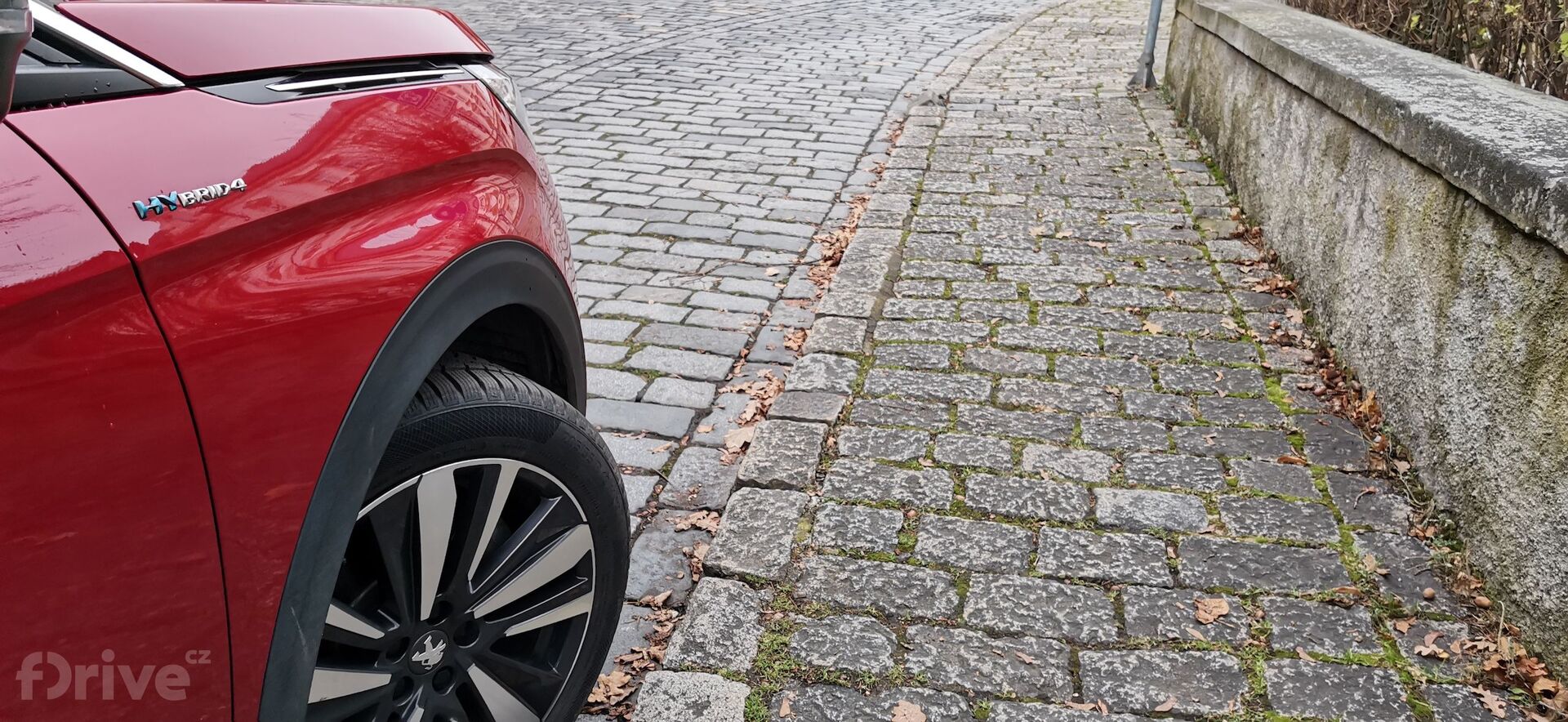 Peugeot 3008 Hybrid4