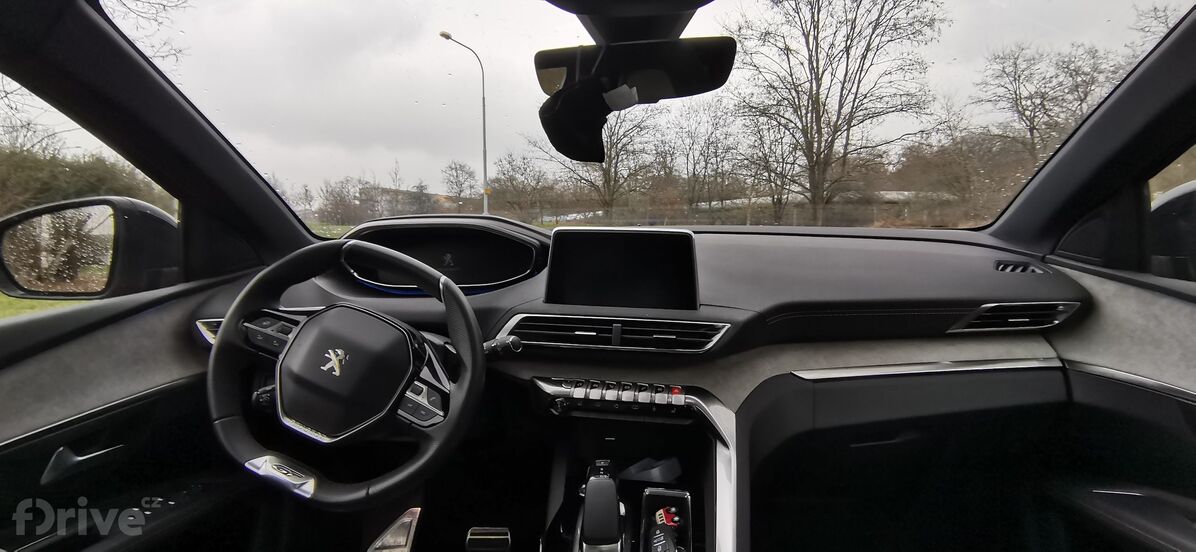 Peugeot 3008 Hybrid4