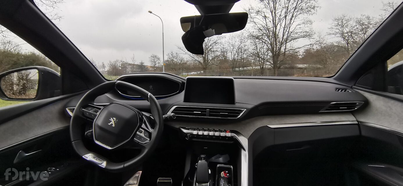 Peugeot 3008 Hybrid4