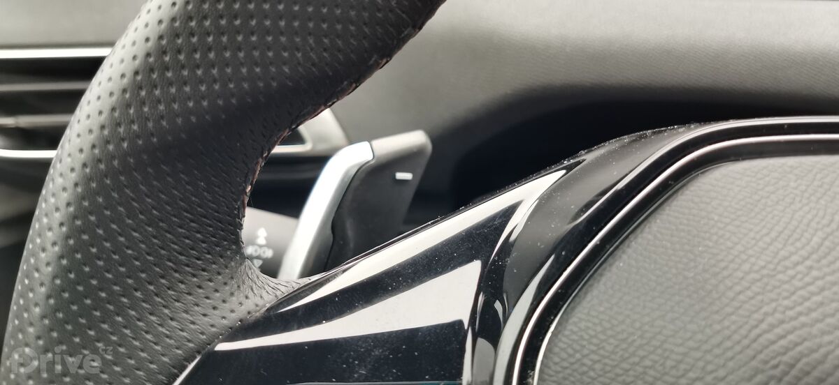 Peugeot 3008 Hybrid4