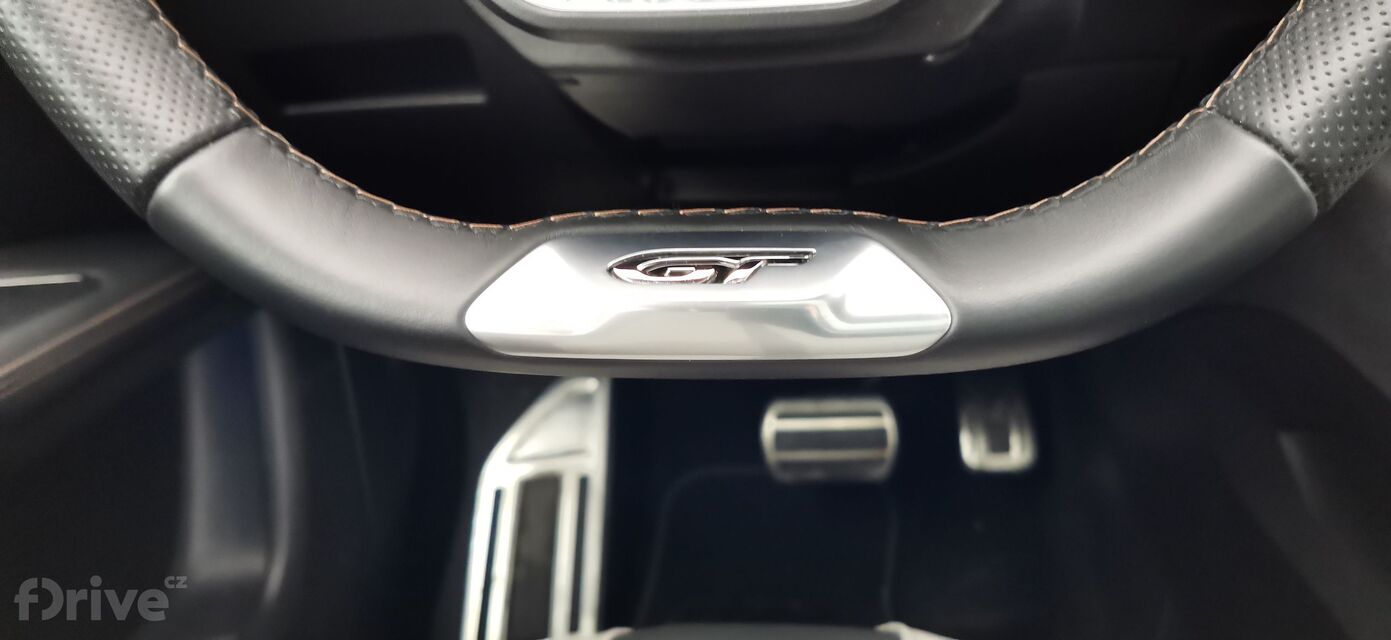 Peugeot 3008 Hybrid4