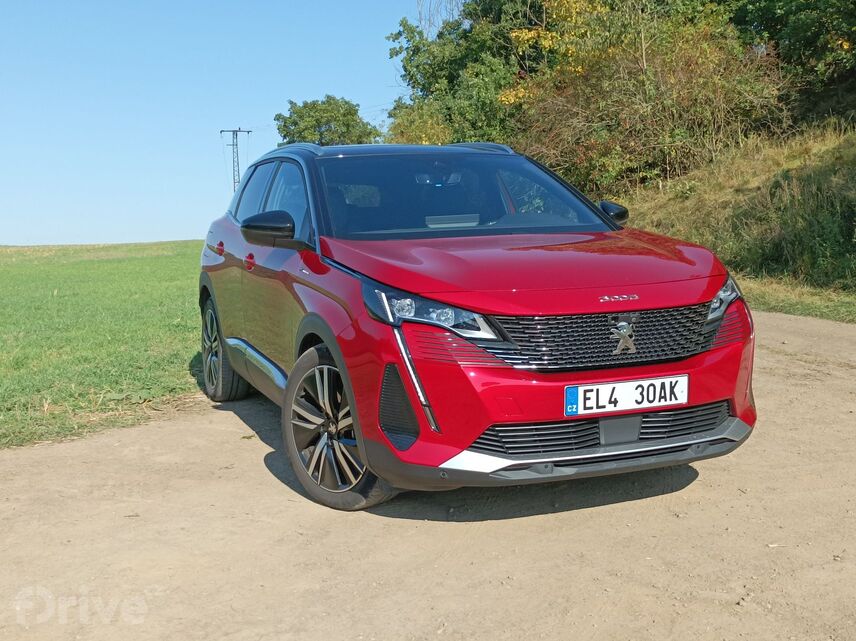 Peugeot 3008 Hybrid4 GT