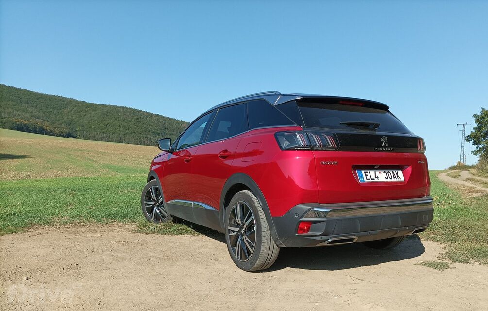 Peugeot 3008 Hybrid4 GT