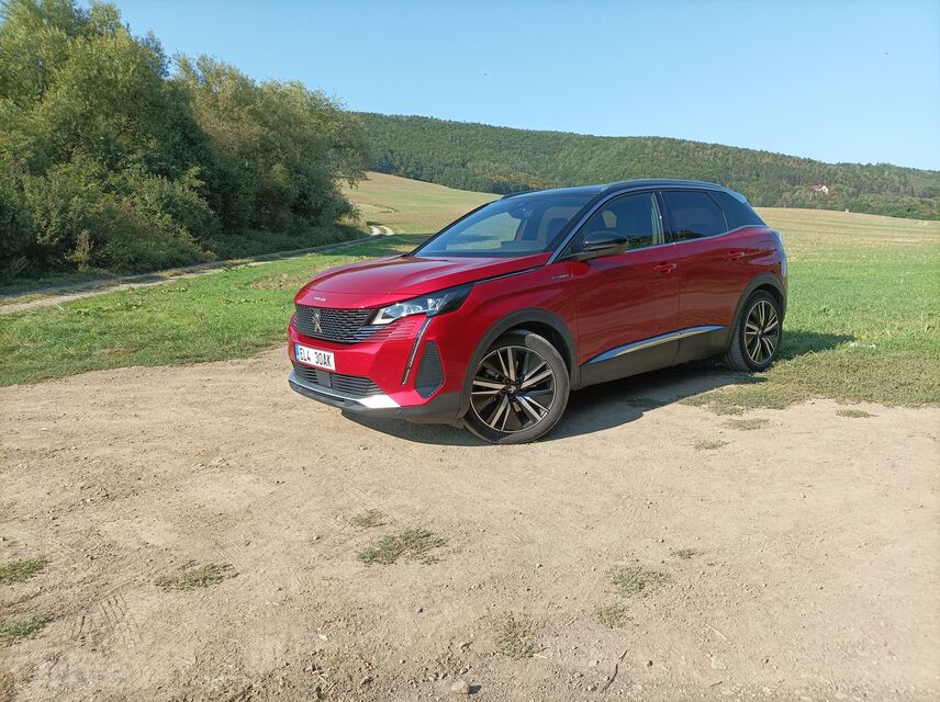 Peugeot 3008 Hybrid4 GT