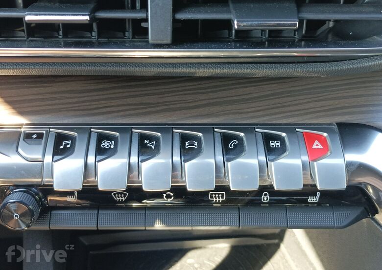 Peugeot 3008 Hybrid4 GT