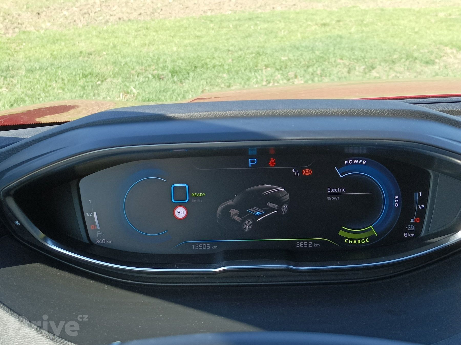 Peugeot 3008 Hybrid4 GT