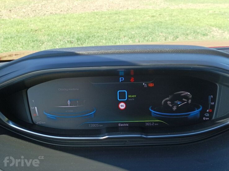 Peugeot 3008 Hybrid4 GT