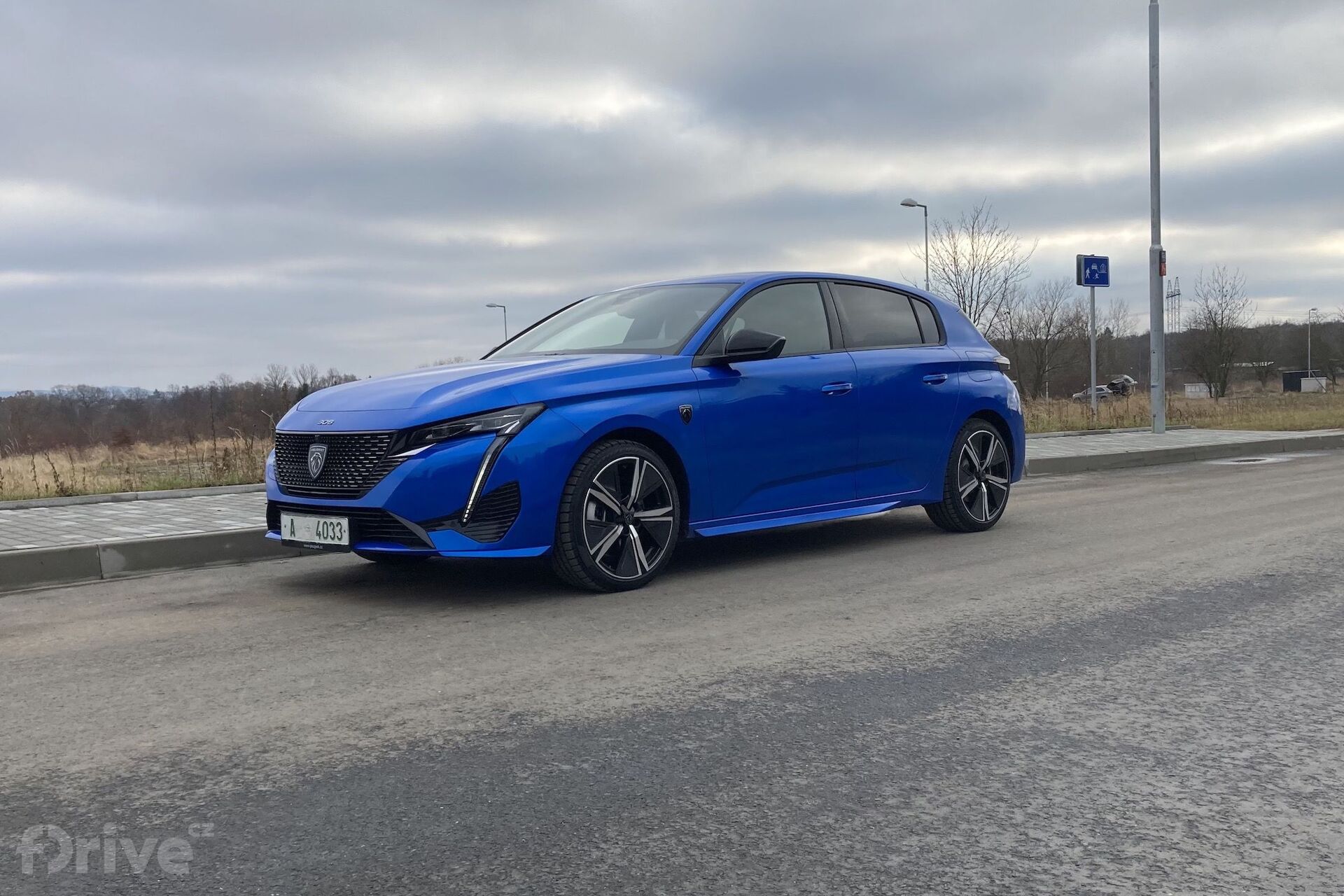 Peugeot 308 Hybrid 180 e-EAT8