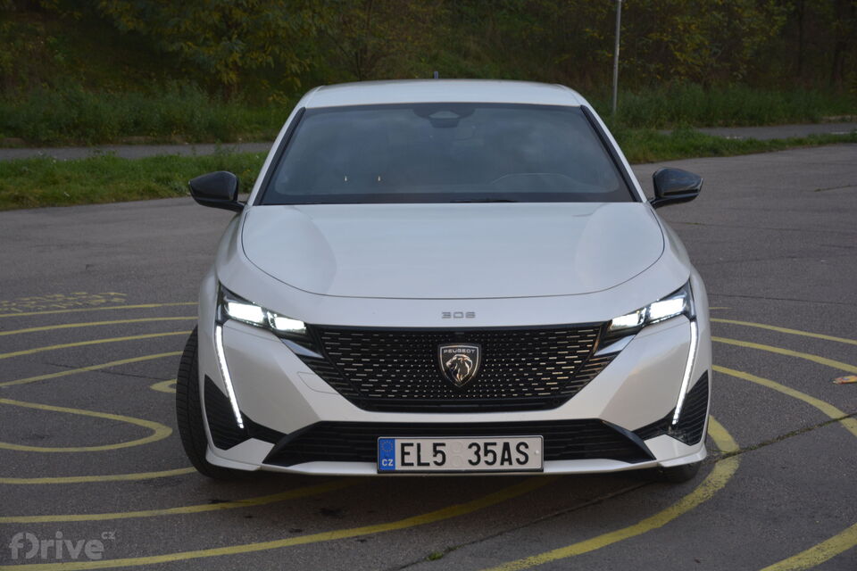 Peugeot 308 Hybrid 225