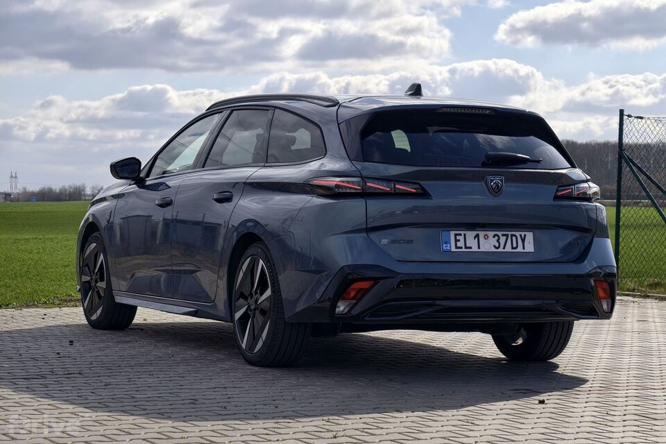 Peugeot 308 SW facelift (2025)