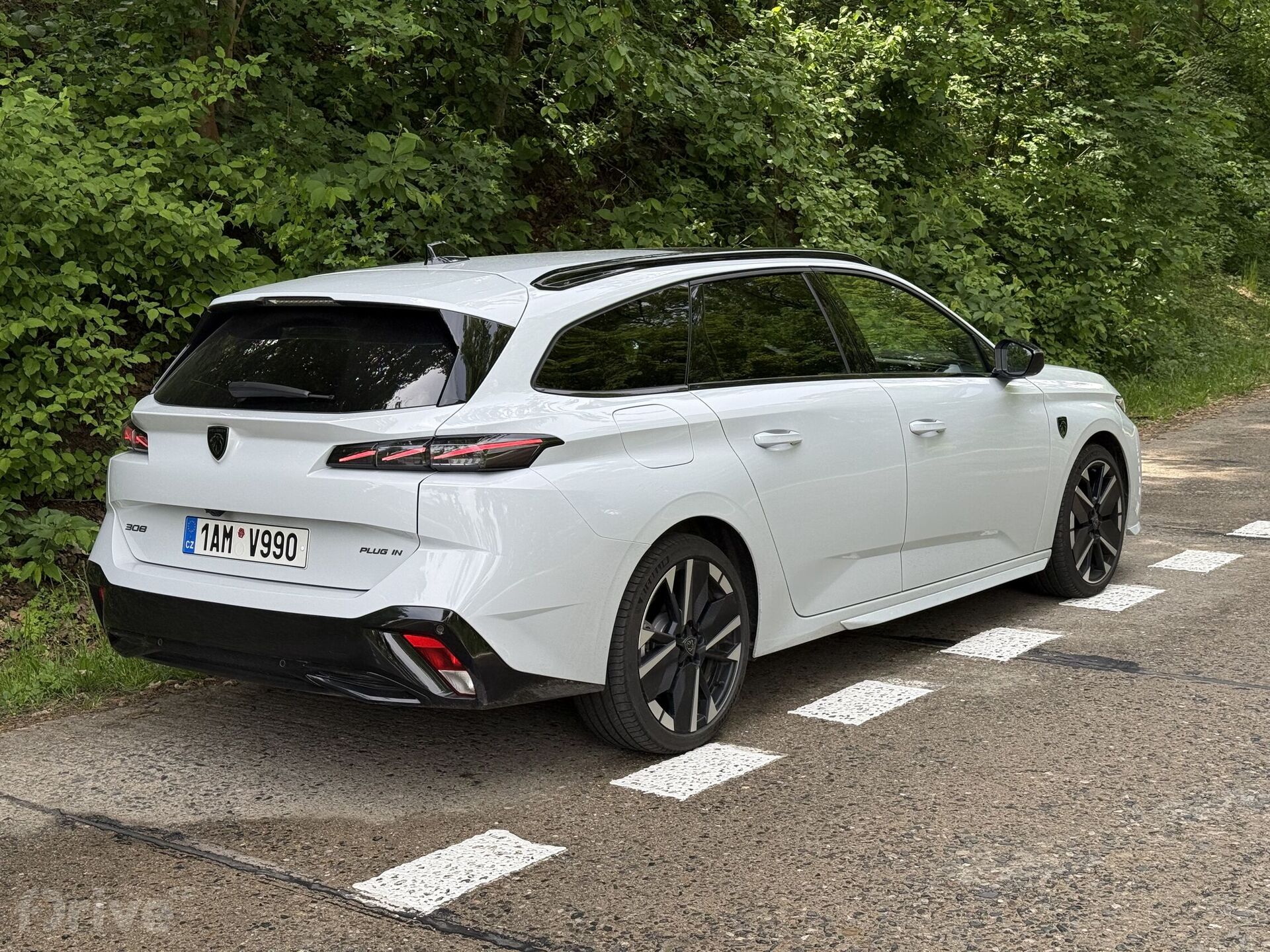Peugeot 308 SW GT Plug-in Hybrid 195