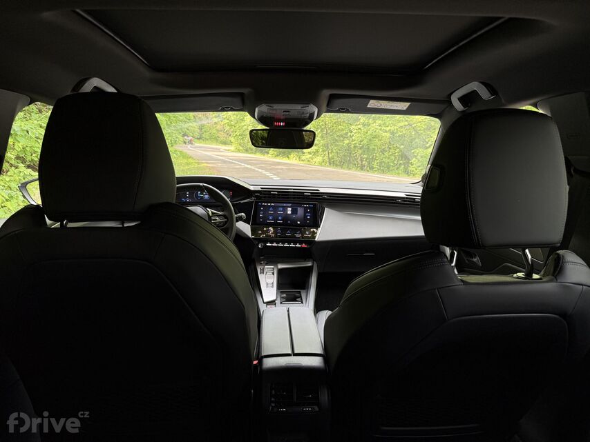 Peugeot 308 SW GT Plug-in Hybrid 195